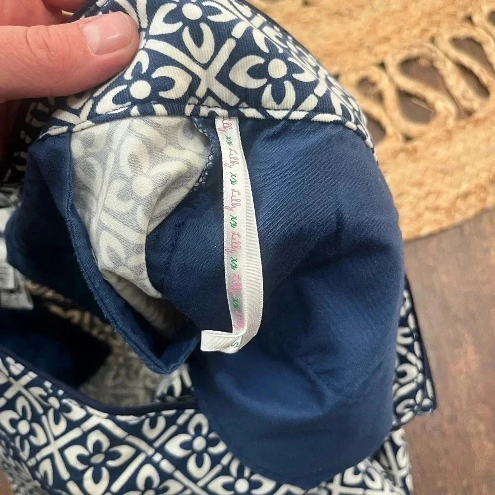 Lilly Pulitzer Horse Of Course + Floral Corduroy Capris Palm Beach Fit Size 4 - Picture 12 of 16